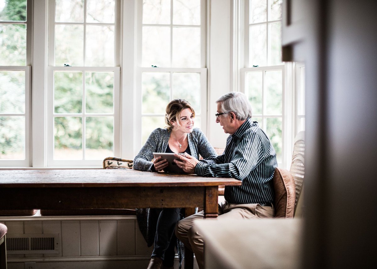 Родители мешают жить. Communication between Adults and elderly parents.