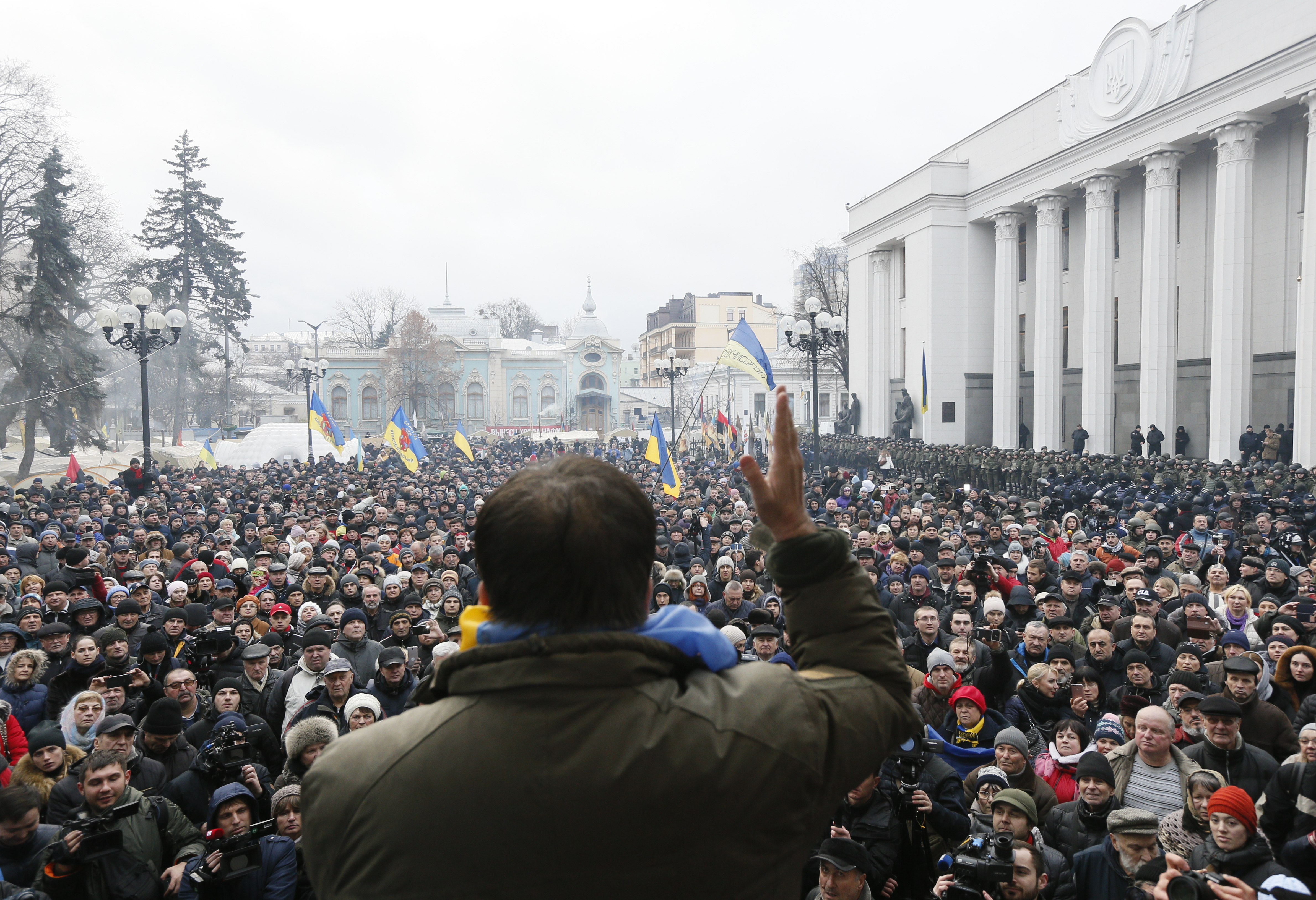 Роль народа в политике. Политика и народ. Политики и народ. Выступление на митинге. МИХОМАЙДАН.