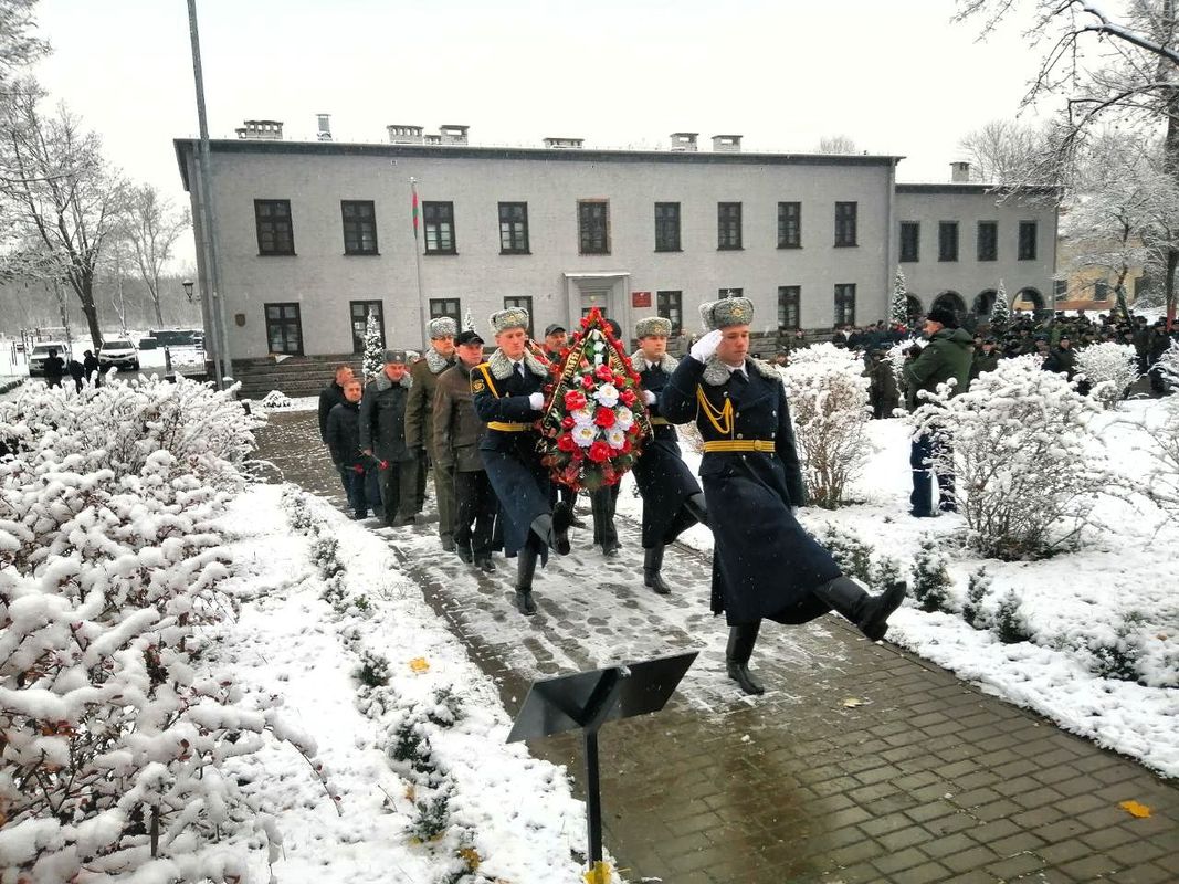 В Брестской крепости прошел праздник, посвященный Дню ракетных войск и  артиллерии