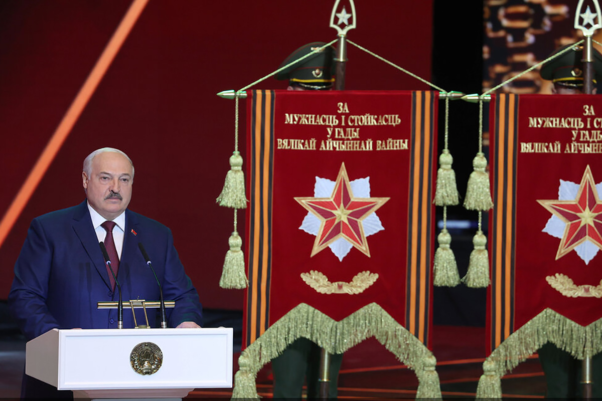 Лукашенко: мир никогда не подходил так близко к порогу ядерной войны, как сейчас