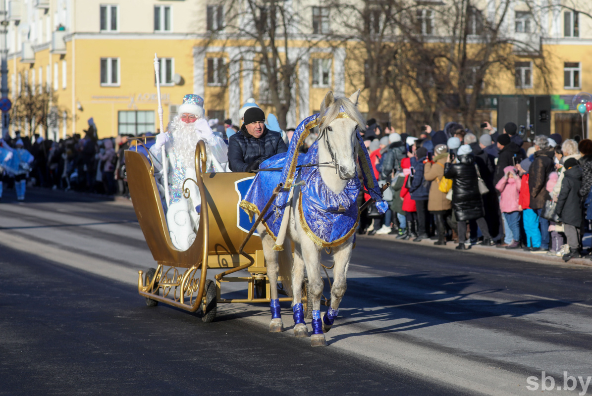 Беларусь сегодня брест. Парад в Бресте.