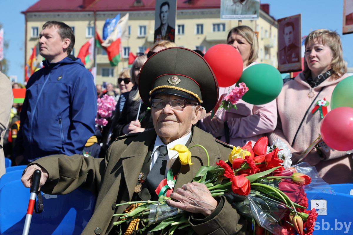 Материальную помощь ко Дню Победы получили почти 10 тысяч ветеранов и  пострадавших от последствий войны