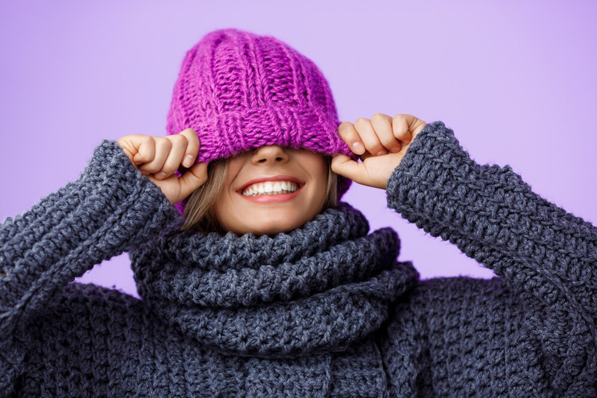 Как носить шапки этой зимой, чтобы выглядеть стильно: 8 наглядных примеров
