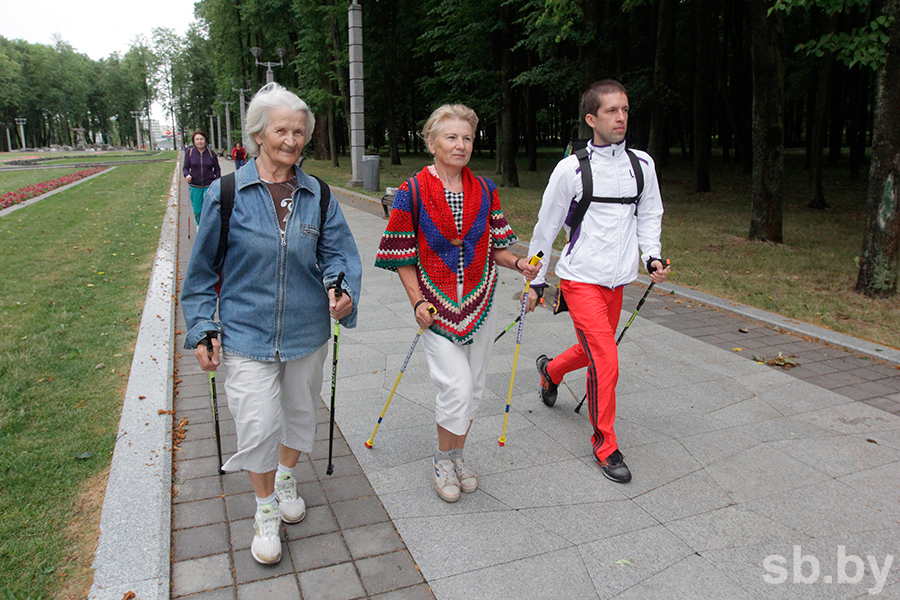 Долголетие рб. Активное долголетие. Пожилые активное долголетие. Активное долголетие пожилых граждан. Университет третьего возраста для пожилых людей.