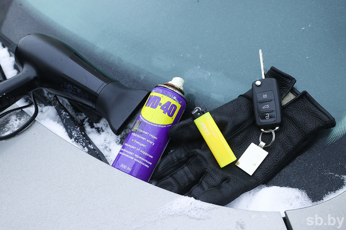 Как разморозить замок двери машины в сильный мороз: эффективные способы и средства