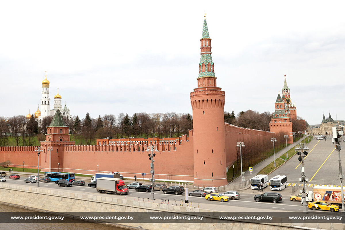 Лукашенко в День космонавтики снова в Московском Кремле