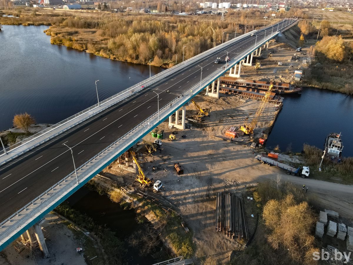 Мост открыт. Макаровский мост после реконструкции. Открыли мост. Мост через новинки. Как выглядят моста в Белоруссии сейчас.