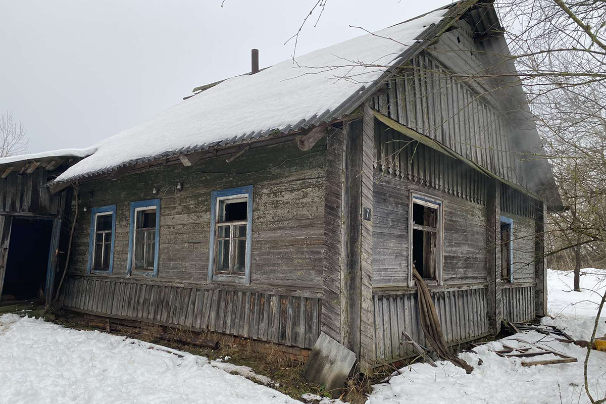 11 пожаров произошло за большие выходные в Могилевской области. Погибли двое