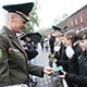 Брест: школьникам-кадетам вручены зеленые погоны и береты