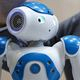 Японский банк взял на работу человекообразных роботов