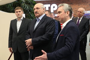 Александр Лукашенко ознакомился с разработками резидентов Парка высоких технологий