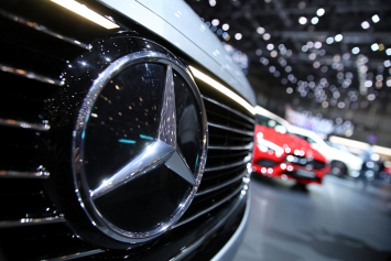Mercedes подозревают в манипуляциях данными о содержании выхлопов