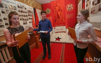 Более 700 экспонатов хранится в школьном музее деревни Залужье Столбцовского района