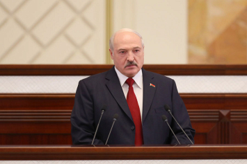 Лукашенко поручил завершить реализацию основных инвестпроектов в ближайшие два года