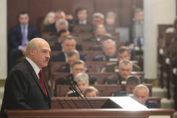 Лукашенко: белорусская армия соответствует всем современным требованиям