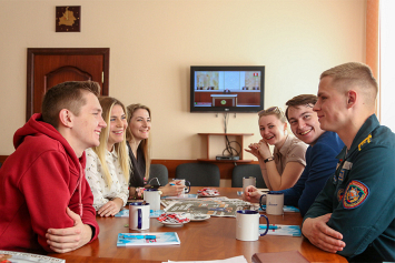 Смотрим вместе: в редакции «Знаменки» обсудили темы, прозвучавшие во время ежегодного Послания к белорусскому народу и Национальному собранию