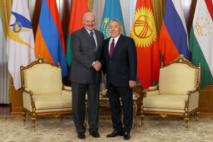 Лукашенко и Назарбаев подтвердили дружественный характер белорусско-казахстанских отношений 