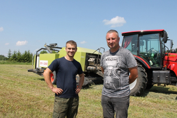 В УП «Северный» Городокского района травы убрали уже с 1000 гектаров