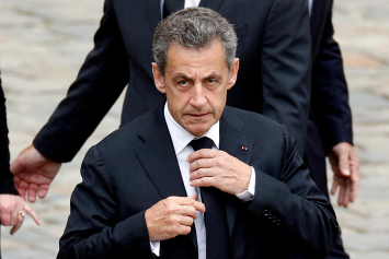 Саркози предстанет перед судом по делу о коррупции