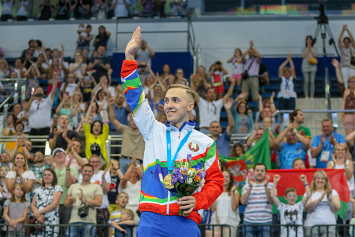 Золотые медали достались батутистам Анне Гончаровой, Марии Махаринской и Владиславу Гончарову