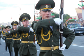 Как в Минске прошел парад в ознаменование 75-летия освобождения страны от немецко-фашистских захватчиков