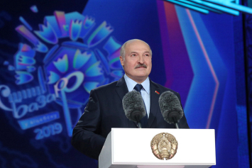 Александр Лукашенко открыл «Славянский базар в Витебске» 