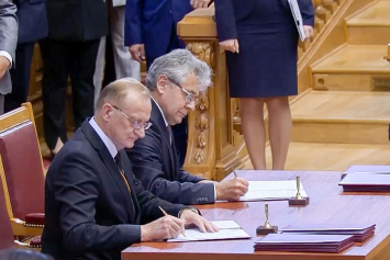 НАН Беларуси и РАН подписали соглашение, позволяющее расширить сотрудничество в области высоких технологий и исследования космоса
