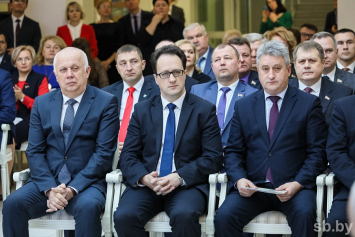 Сенаторов, избранных от Минска, напутствовал столичный мэр