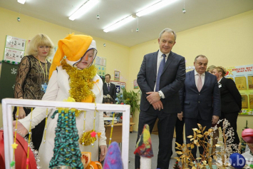 «Наши дети»: Сергеенко посетил воспитанников Молодечненской школы-интерната