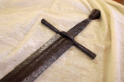 Рыцарский меч времен ВКЛ презентовали в Музее истории Могилева
