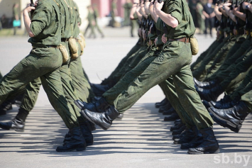 Белорусские военные пройдут по Красной площади в Москве