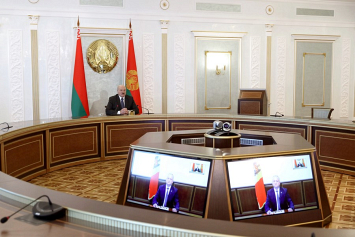 Лукашенко: Беларусь готова поделиться опытом лечения коронавируса с Молдовой