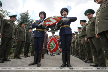 В Брестском районе открыли памятник землякам, погибшим в годы войны