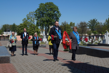 В Бресте активисты областного отделения Белорусского фонда мира почтили память Героев Советского Союза