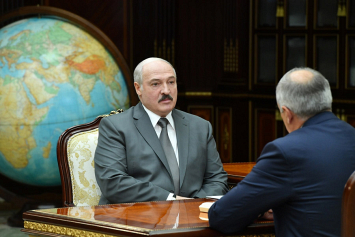 Работа экономики, сотрудничество с МВФ, цены на газ. Лукашенко принял с докладом Румаса