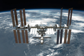 Космический турист в рамках полета на МКС выйдет в открытый космос