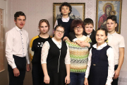 Родитель-воспитатель из Костюковичей Раиса Кирпиченко: «С восьмерыми справилась, никуда не делась»