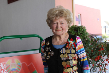 Ветеран Великой Отечественной Валентина Баранова: счастлива, что живу именно в такой Беларуси