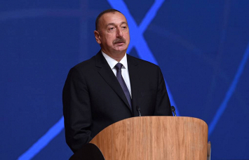 Алиев по телефону поздравил Лукашенко с победой на президентских выборах