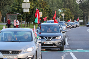В Минске прошел автопробег «За единую Беларусь!» ФОТО