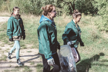 В Гродно проходит массовая экологическая акция «Родному городу – чистые берега!»