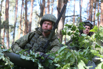Сегодня на полигоне Брестский белорусские и российские военные завершили первый этап совместного учения «Славянское братство»