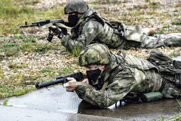 120 единиц техники, 900 военнослужащих: вчера на полигоне Лосвидо началось командно-штабное учение с миротворческими силами ОДКБ «Нерушимое братство — 2020»