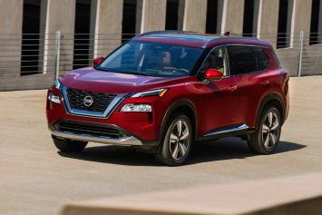 Nissan запускает в продажу новый X-Trail