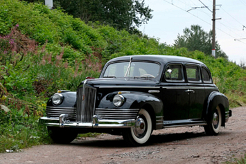 Первый элитный послевоенный автомобиль СССР решили продать за 342 тысячи долларов