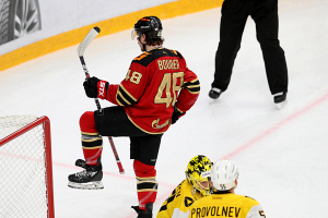 «Авангард» взял верх над «Северсталью» в матче чемпионата КХЛ