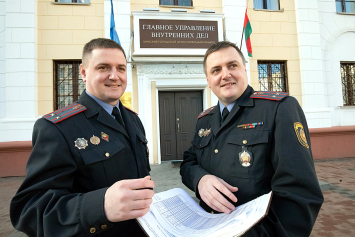 О братьях-близнецах, руководителях наркоконтроля двух районов Минска