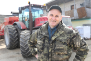 Глава фермерского хозяйства «Пралесак» Могилевского района Юрий Коршунов: «Есть проблема? Не ходите на улицы — сядьте с властью за стол переговоров, она слышит, реагирует и отвечает»