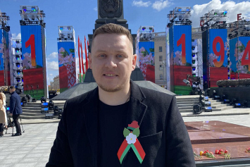 Рачковский – сторонникам бчб-символики: попробуйте сходить на могилы к своим прадедам с чужим флагом