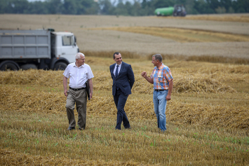 Субботин — о том, что покажут на «Белагро-2021», об оценке нынешнего сельхоз года, перспективах и кадровом потенциале аграрной отрасли 